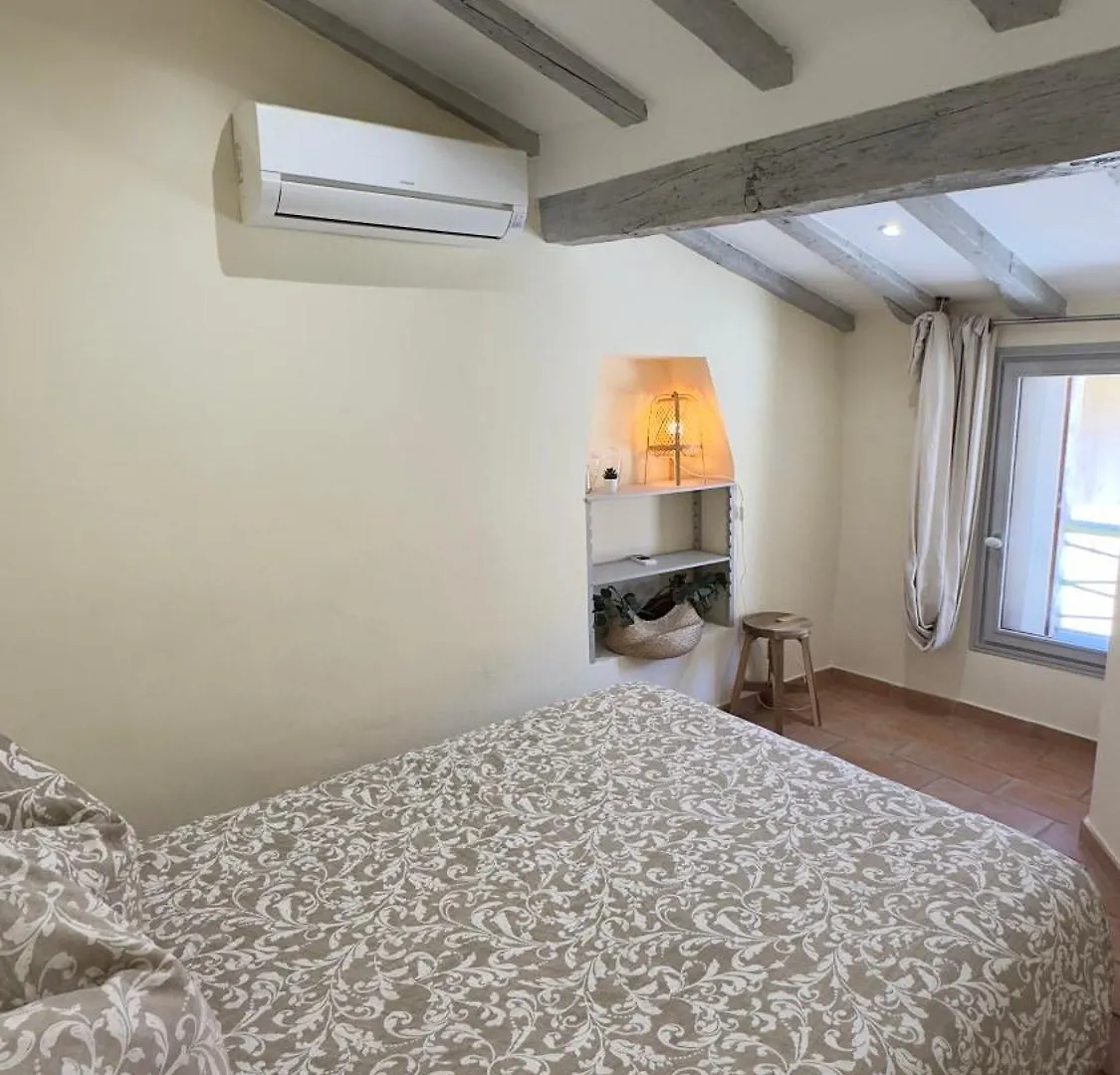 Apartment Nice Vieille Ville Appartement Neuf Et Cosy, Deux Chambres, 6 Couchages France